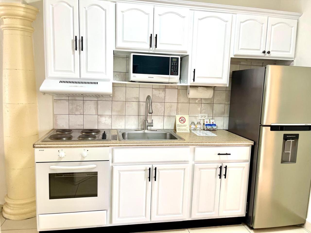 Baker'S Suites Simpson Bay Zewnętrze zdjęcie