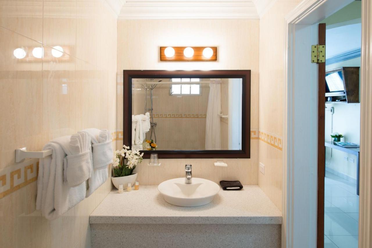 Baker'S Suites Simpson Bay Zewnętrze zdjęcie